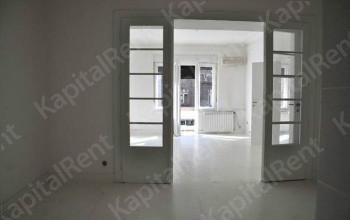 Stan - 80m² - Centar