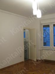 Poslovni prostor - 100m² - Centar